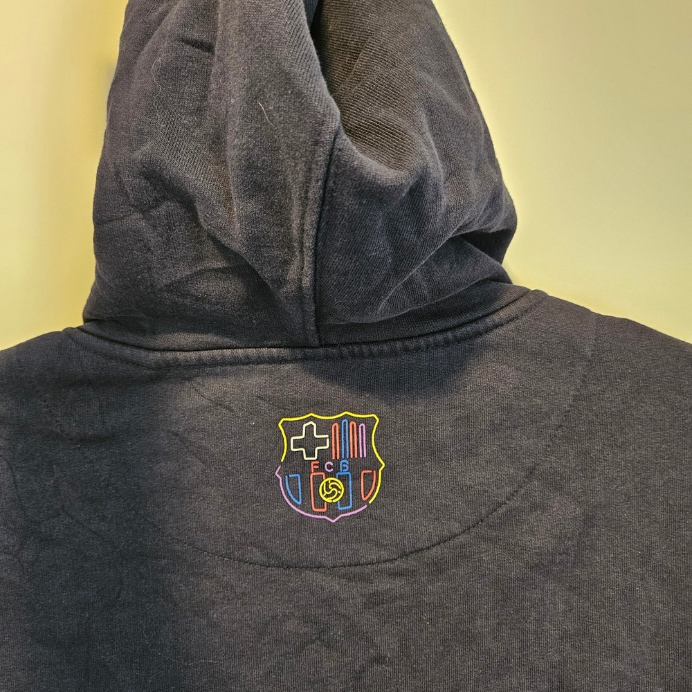 FC Barcelona Barca Hoodie Navy Blue Mens Medium Soccer Football Pullover Graphic - Picture 6 of 9
